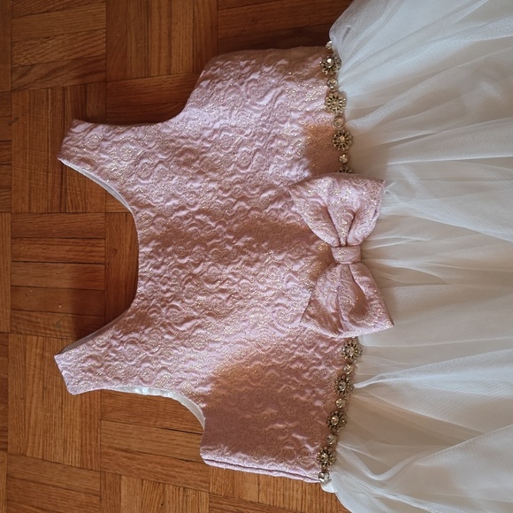 Princess  dress size 10 new without tag Is Good Gor 12 To - Picture 2 of 8